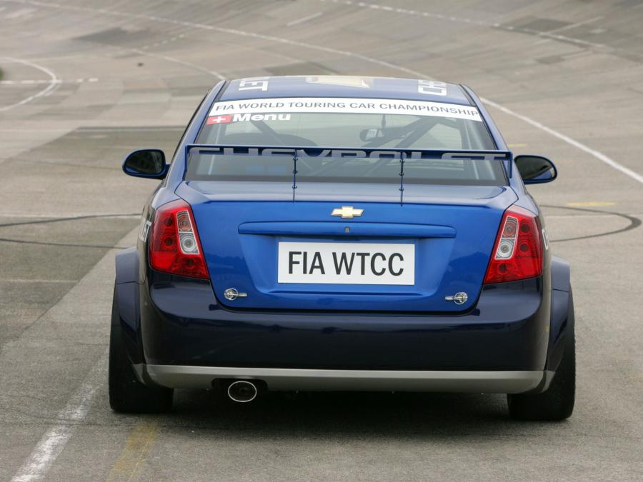  Chevrolet Lacetti WTCC 2005 года  (фото 4 из 5)